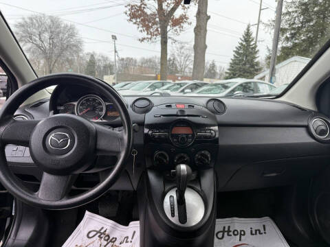 2013 Mazda MAZDA2 Sport