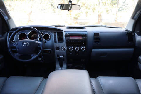 2010 Toyota Sequoia SR5