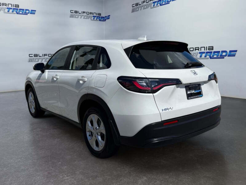 2023 Honda HR-V LX
