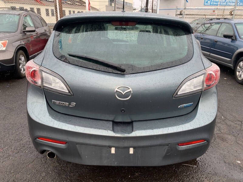 2012 Mazda MAZDA3 i Touring