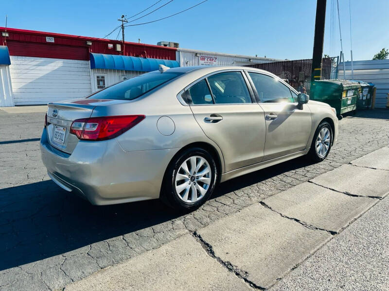 2016 Subaru Legacy 2.5i Premium photo 5