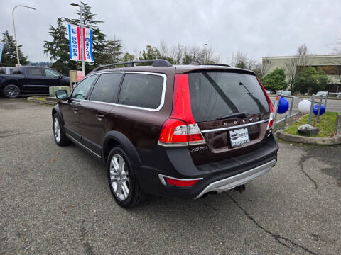 2016 Volvo XC70 T5 Platinum