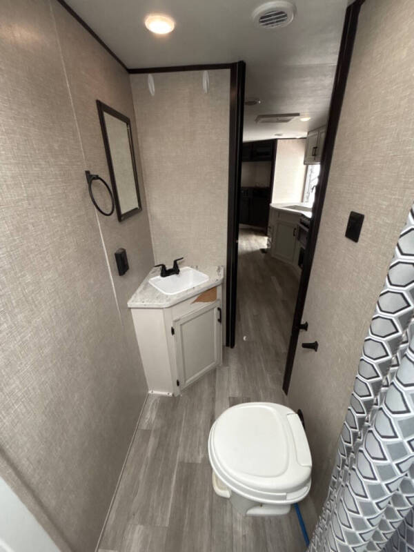 2022 Jayco  JAY FLIGHT