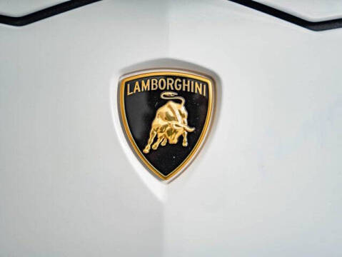 2022 Lamborghini Urus