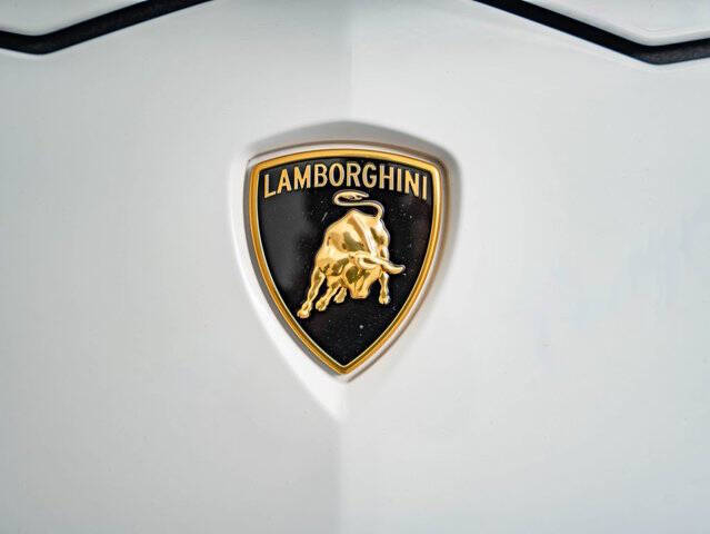 2022 Lamborghini Urus