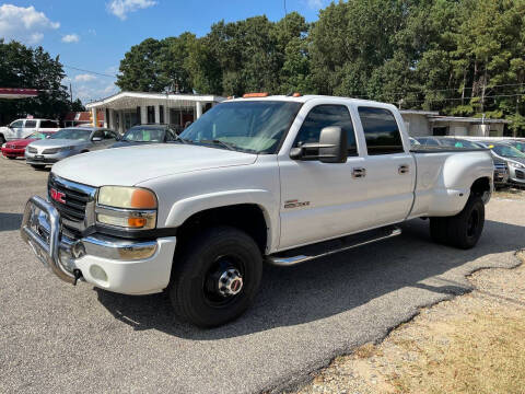 2005 GMC Sierra 3500 for sale at JC Motor Sales in Benson NC
