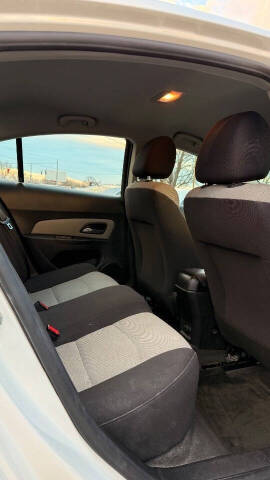 2014 Chevrolet Cruze LS Auto