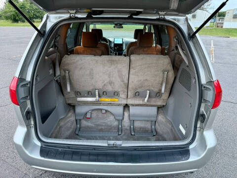 2008 Toyota Sienna