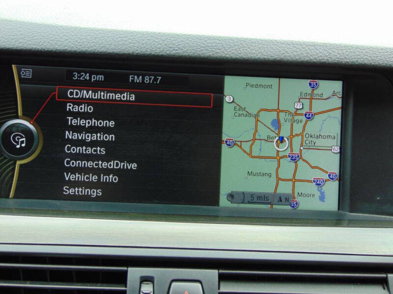 2011 BMW 5 Series 528i