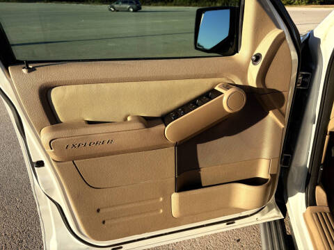 2010 Ford Explorer XLT