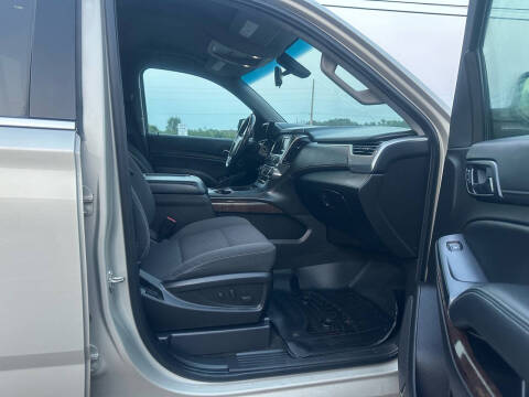 2015 Chevrolet Suburban LS