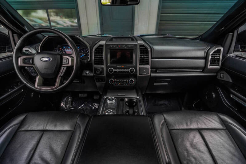 2020 Ford Expedition MAX XLT