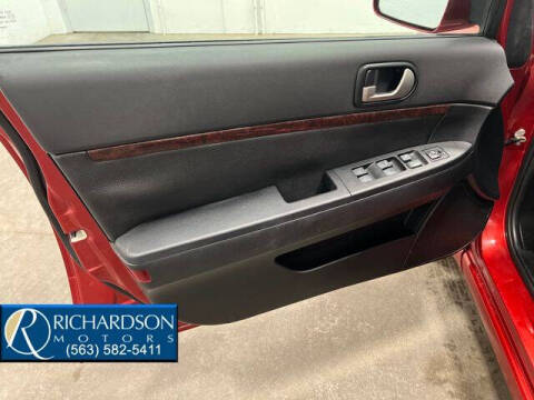 2012 Mitsubishi Galant SE