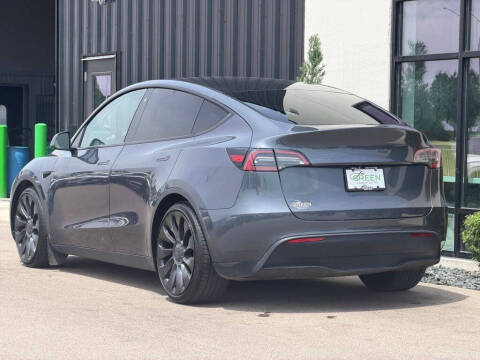 2023 Tesla Model Y Performance
