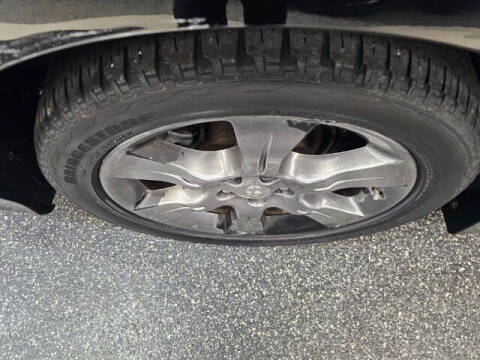 2012 Toyota Sienna SE 8-Passenger