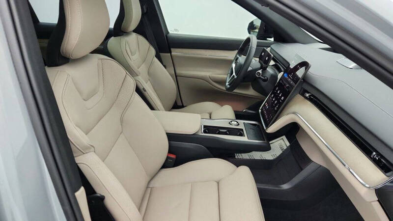 2025 Volvo EX90 Twin Performance Ultra 7P