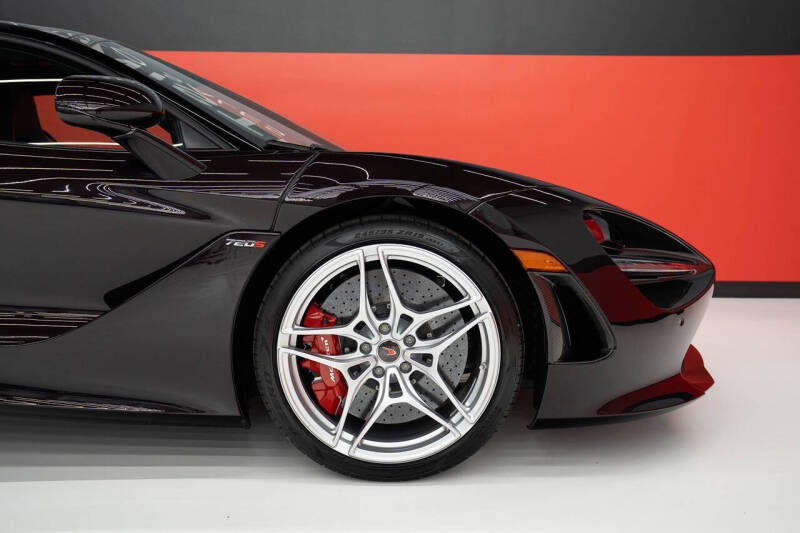2018 McLaren 720S Luxury