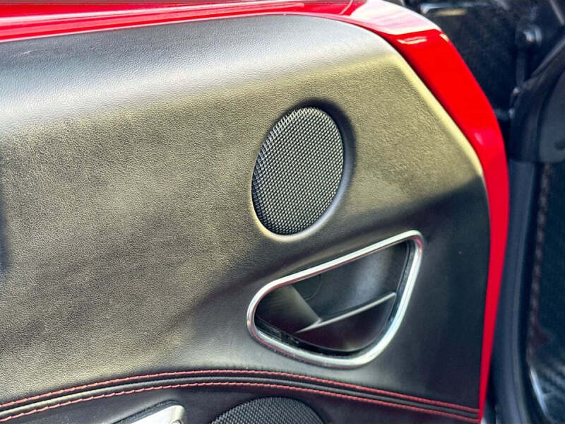 2015 Alfa Romeo 4C Launch Edition