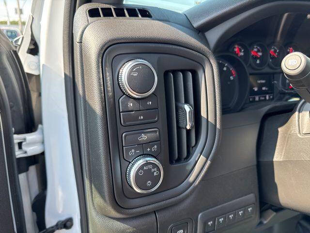 2025 GMC Sierra 3500HD CC Pro