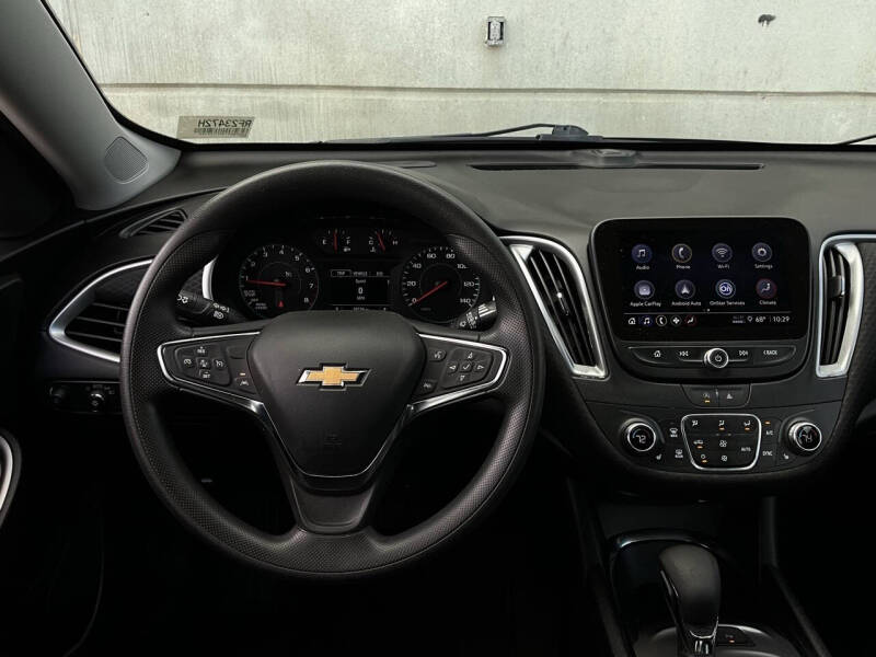 2024 Chevrolet Malibu LT