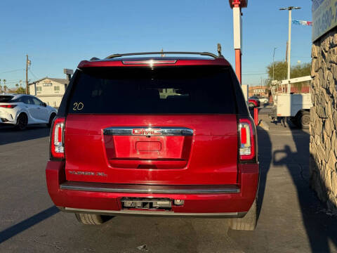 2017 GMC Yukon XL Denali