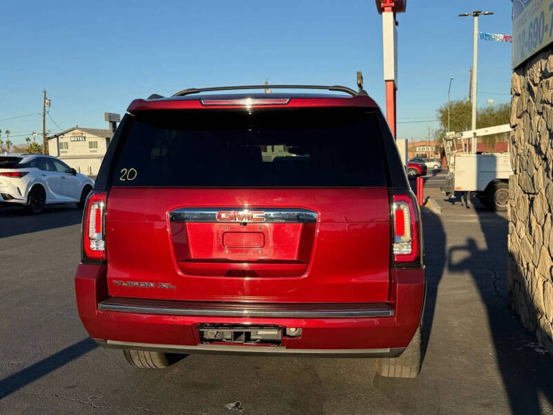 2017 GMC Yukon XL Denali