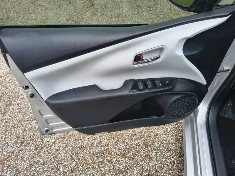 2017 Toyota Prius Three