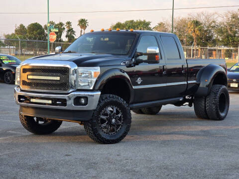 2014 Ford F-350 Super Duty for sale at BENCOMO MOTORS in El Paso TX