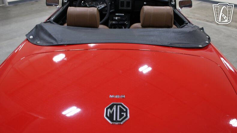 1972 MG B