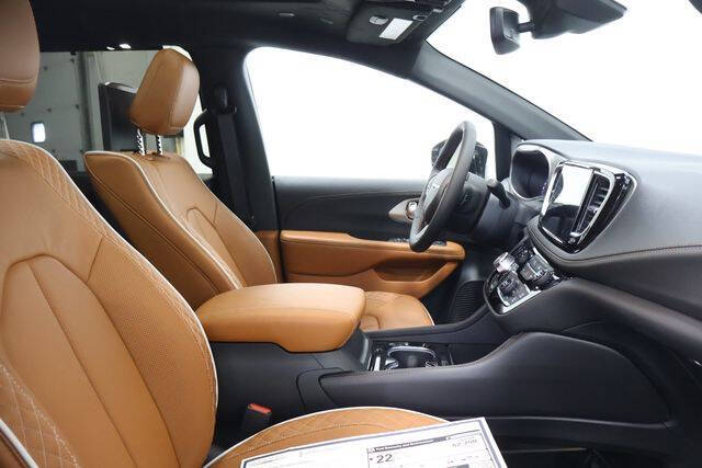 2026 Chrysler Pacifica Pinnacle