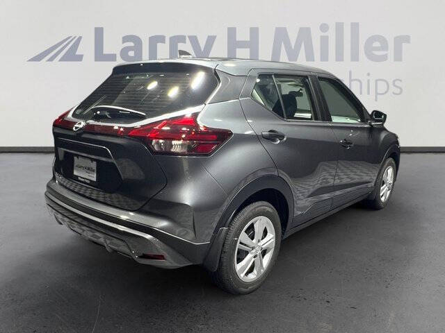 2025 Nissan Kicks Play S