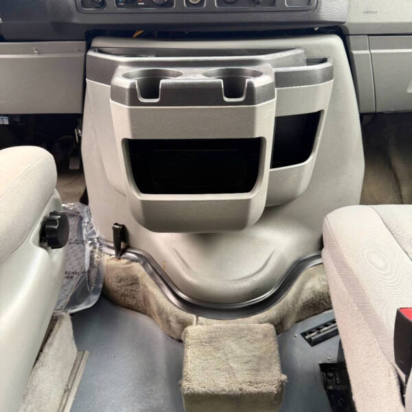 2011 Ford E-350