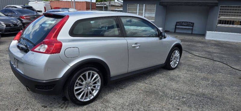 2010 Volvo C30 T5 R-Design