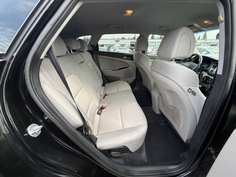 2017 Hyundai Tucson SE