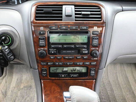 2002 Toyota Avalon XL