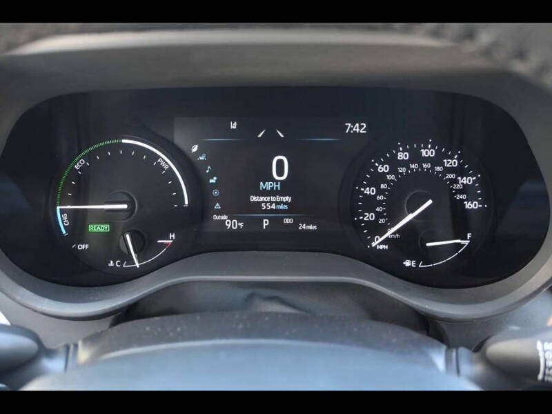 2025 Toyota Sienna XLE 7-Passenger