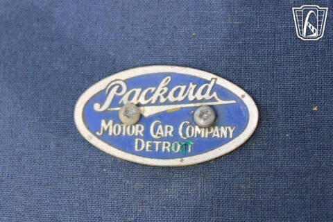 1934 Packard 1100