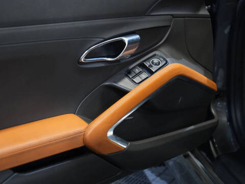 2014 Porsche Cayman