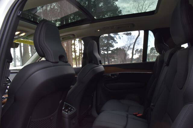 2024 Volvo XC90 Recharge T8 Plus Bright Theme 7P