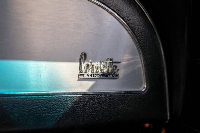 1967 Chevrolet Corvette 30