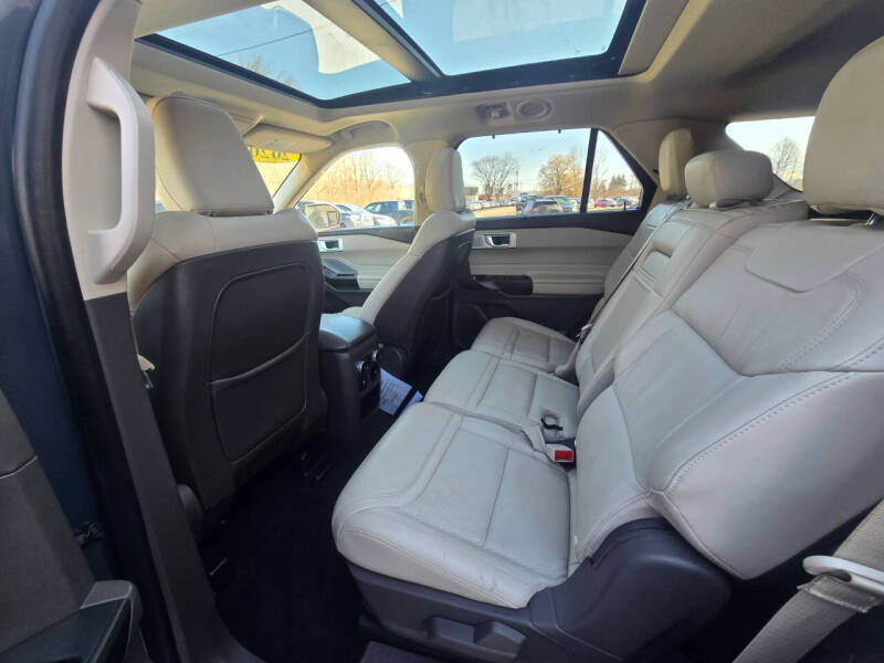 2020 Ford Explorer Platinum