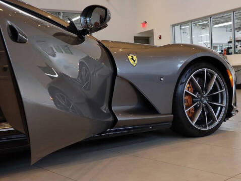 2021 Ferrari 812 GTS