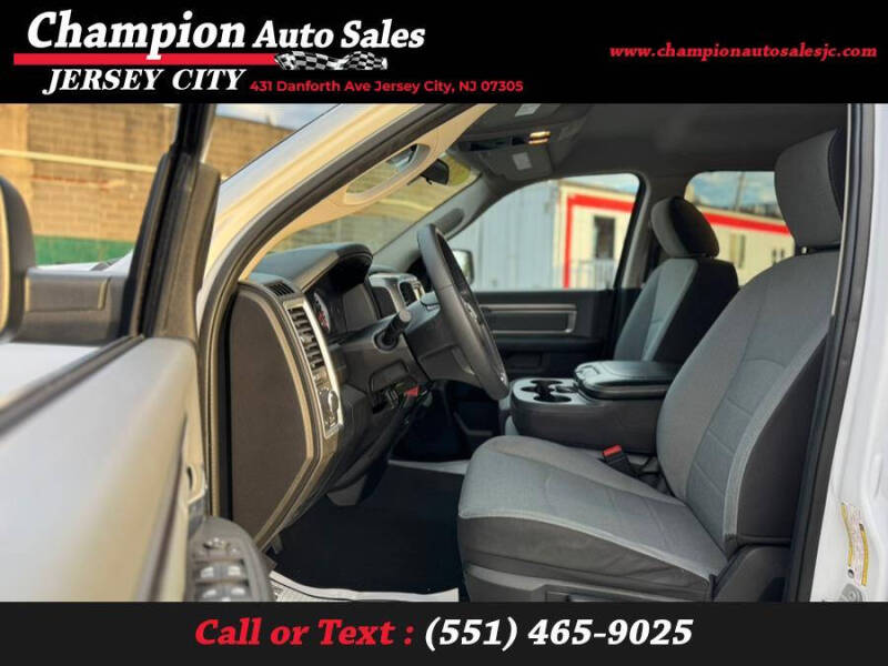 2024 RAM 1500 Classic