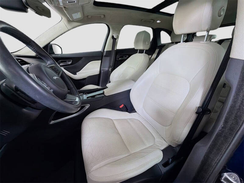 2020 Jaguar F-PACE 25t Prestige