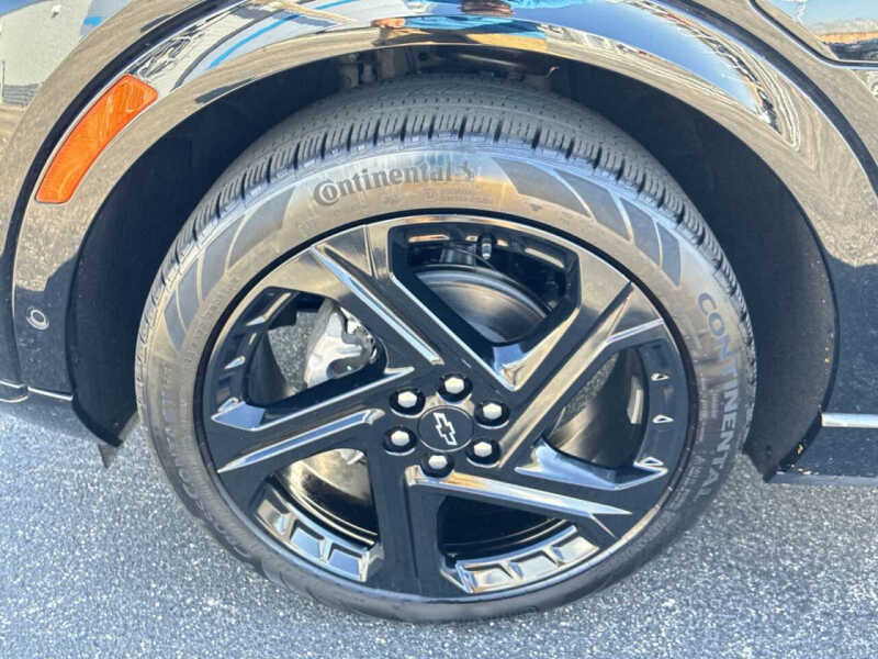 2024 Chevrolet Equinox EV Launch Edition