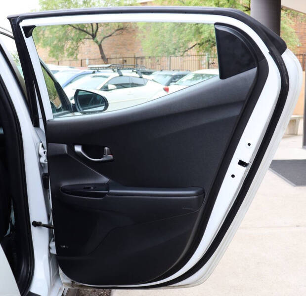 2019 Hyundai Veloster
