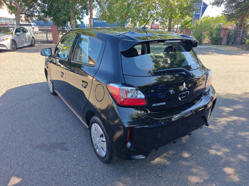 2024 Mitsubishi Mirage ES