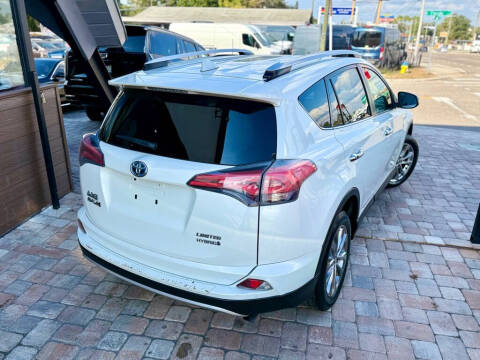 2016 Toyota RAV4 Hybrid Limited