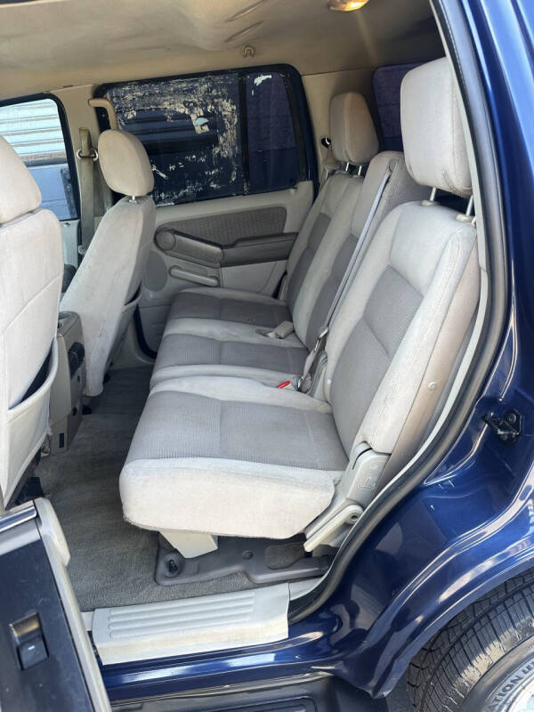 2006 Ford Explorer XLT