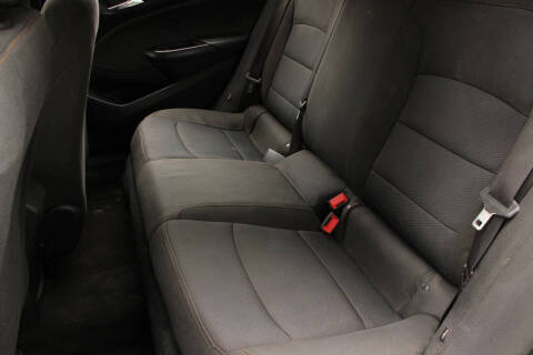 2018 Chevrolet Cruze LS Auto